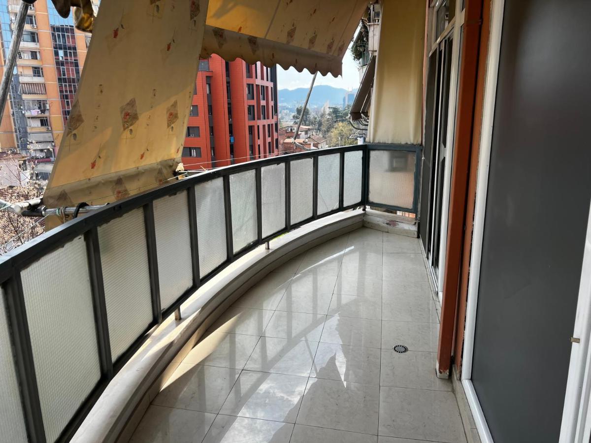 City Central Apartment 2 Tirana Bagian luar foto